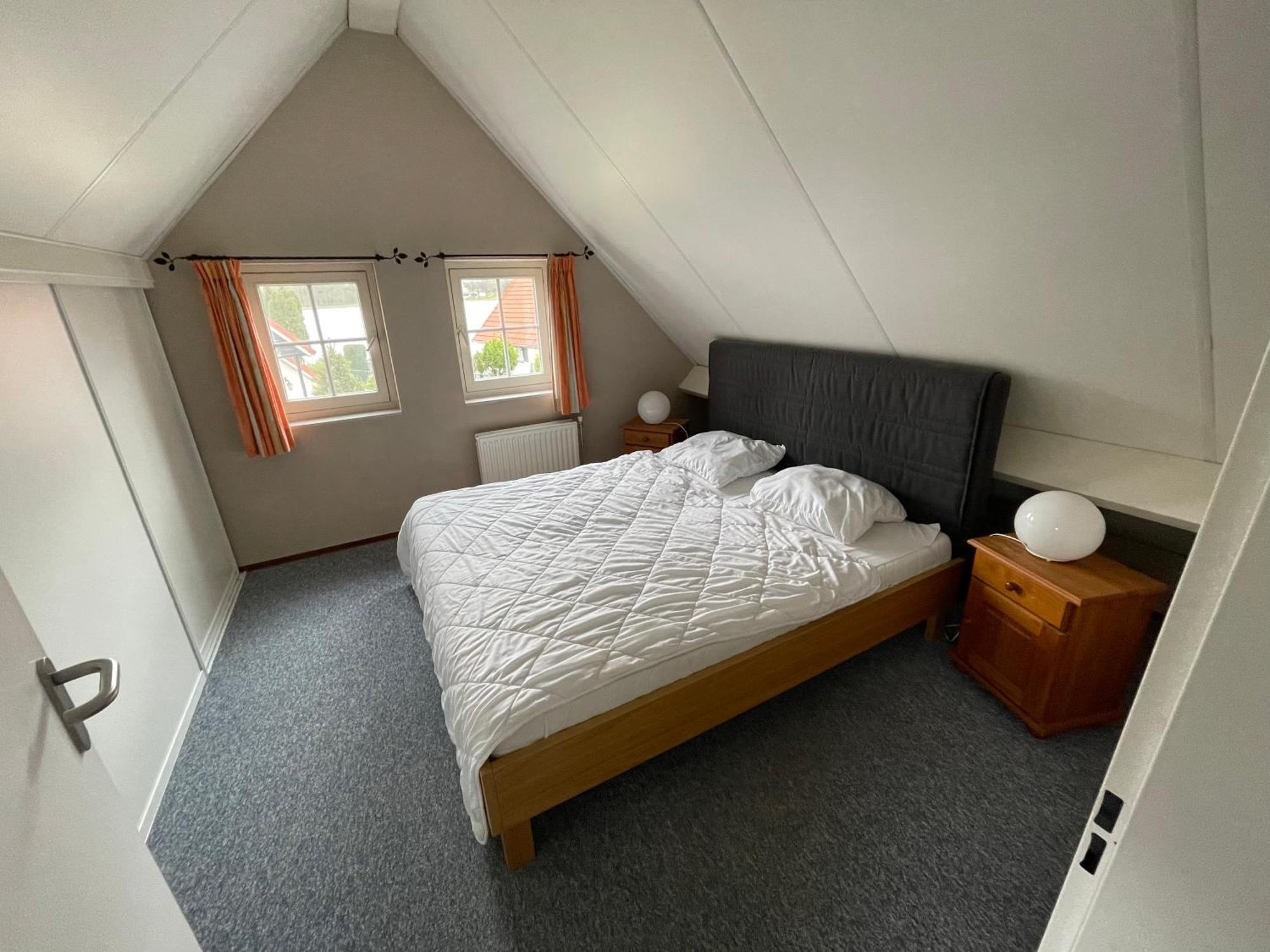 Freistehendes Ferienhaus Am See Naehe Roermond Heel Esterno foto